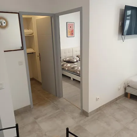 Апартаменты T2 Centre Lourdes, Proche Sanctuaire Avec Balcon *